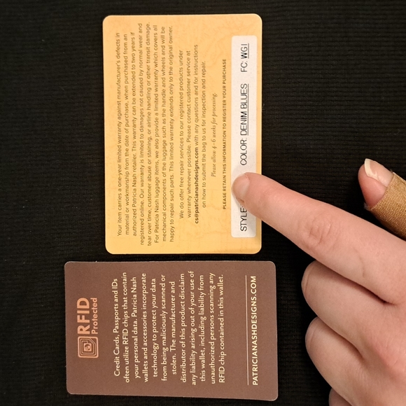 NWT Patricia Nash "Denim Blues" Reiti Wallet - Picture 12 of 16